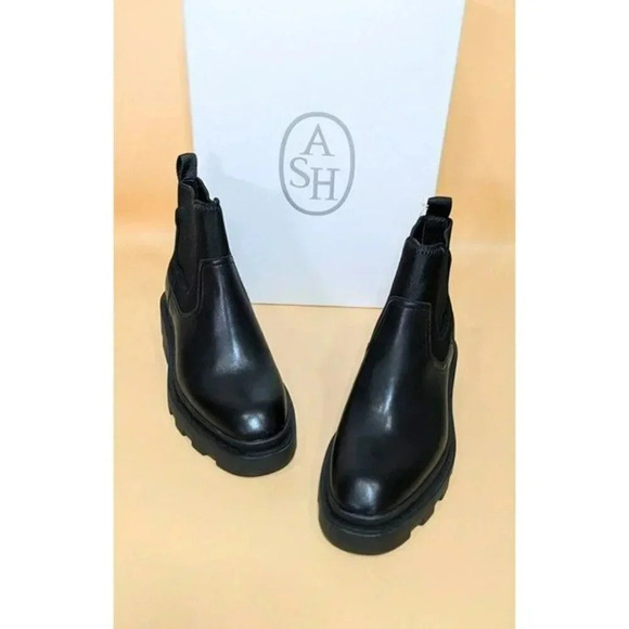 ASH Metro Women Black Color Leather Chelsea Ankle Boot Size 35 M - Picture 3 of 9